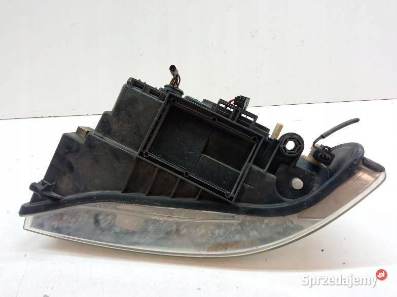 LAMPA PRZÓD PRAWA LIFT FL Audi A4 I 19942001 B5 Lampy przednie