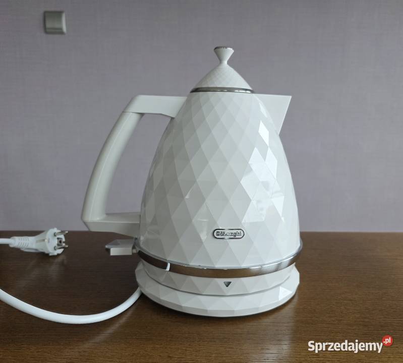 Czajnik DeLonghi Brillante Exclusive KBJX2001W Bydgoszcz