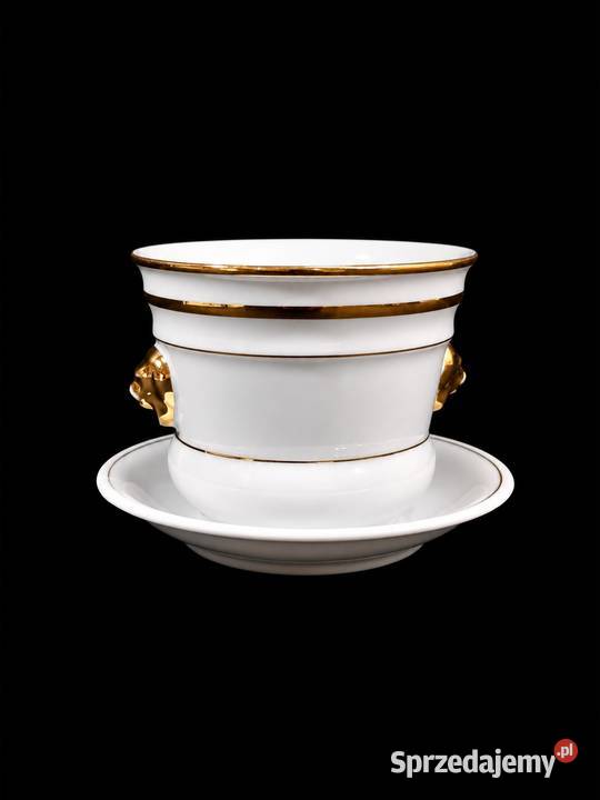 Porcelanowa doniczka osłonka z lwiemi głowami Poddębice