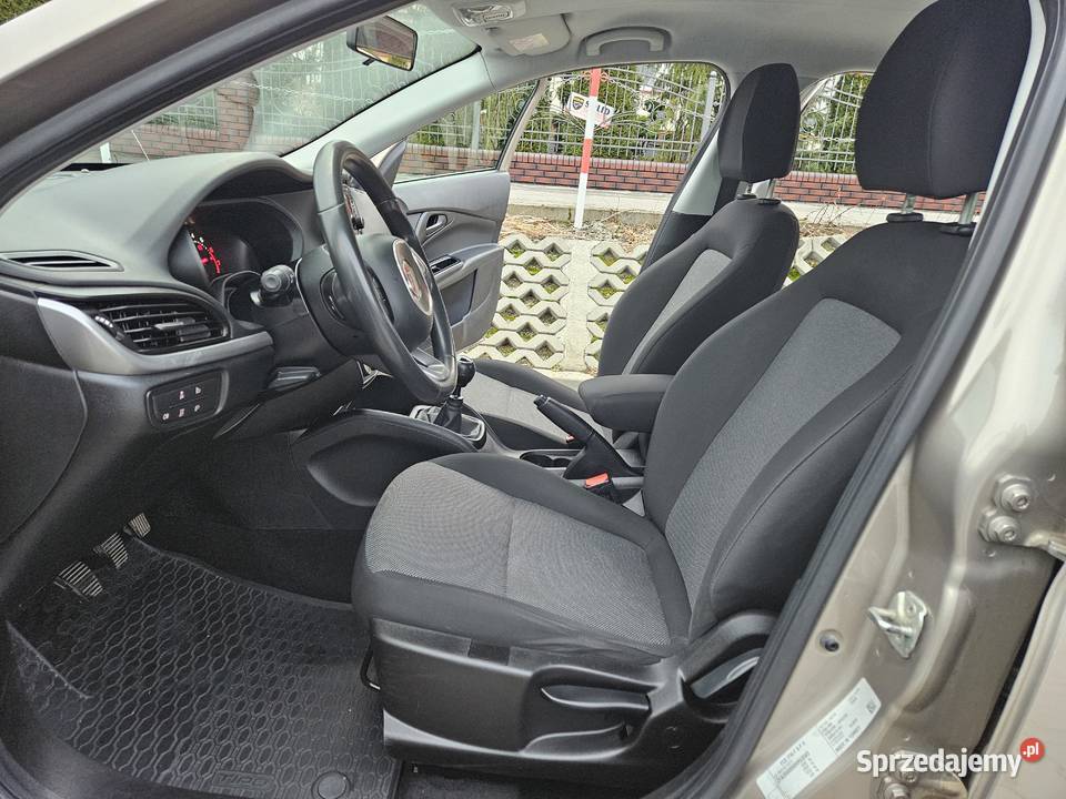 Fiat Tipo 2020 14 95 salon Polska serwis ASO nieuszkodzony Rzeszów sprzedam