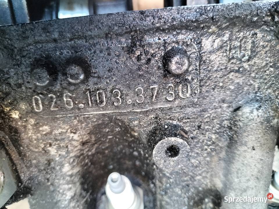 AUDI 100 80 90 B2 B3 B4 VW GOLF 1 2 3 T4 GŁOWICA Kamień-Kolonia sprzedam