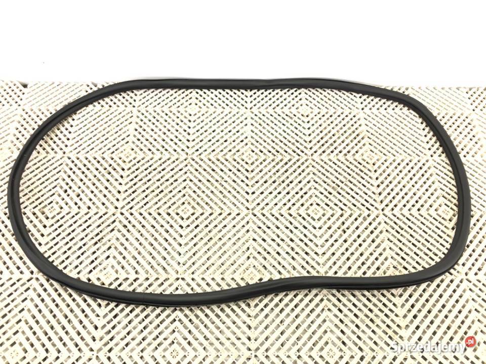 USZCZELKA DRZWI TYŁ PRAWA AUDI A6 C8 Kombi