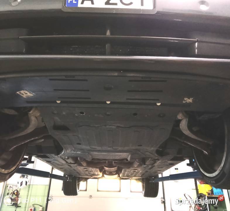 Jaguar XJR X350 z 2005 r W doskonałym stanie z