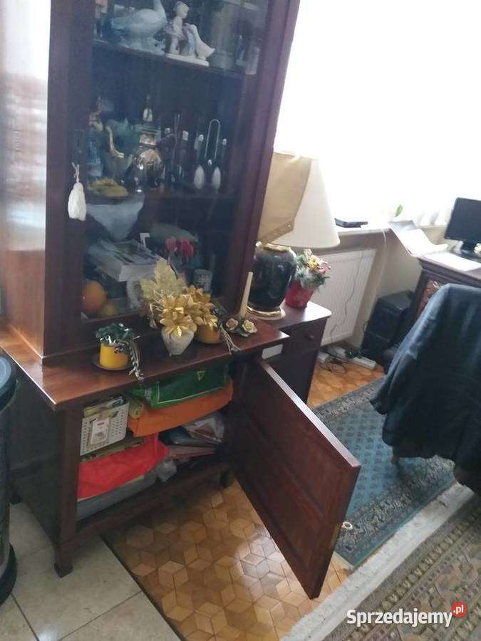 Piękna dostojna serwantka witryna Myślibórz