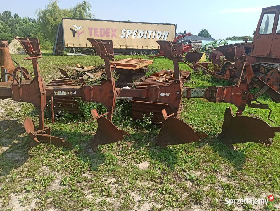 Pług obrotowy czteroskibowy Krone pługi 4 Pługi Chełm