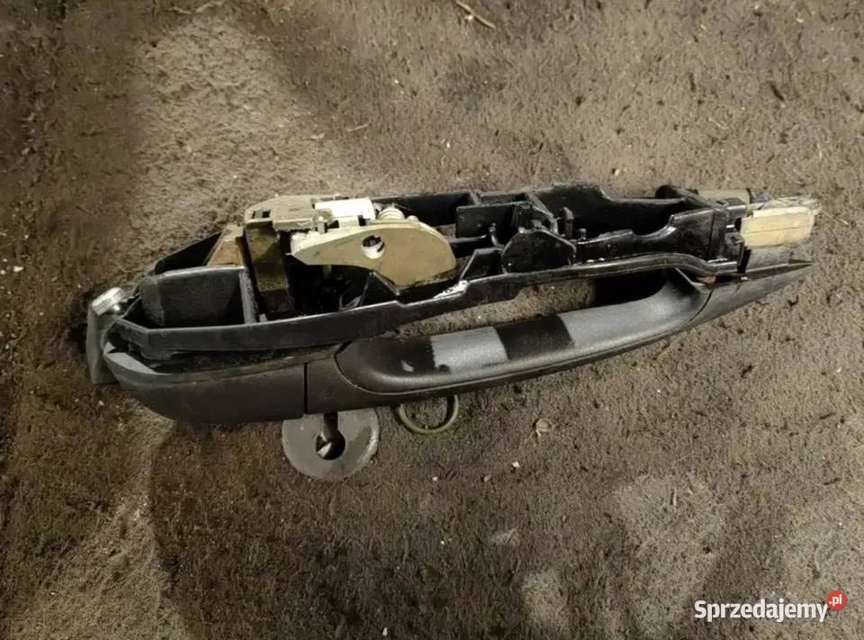 Klamka zewnętrzna drzwi lewy tył BMW e46 Klamki Klamki Żory