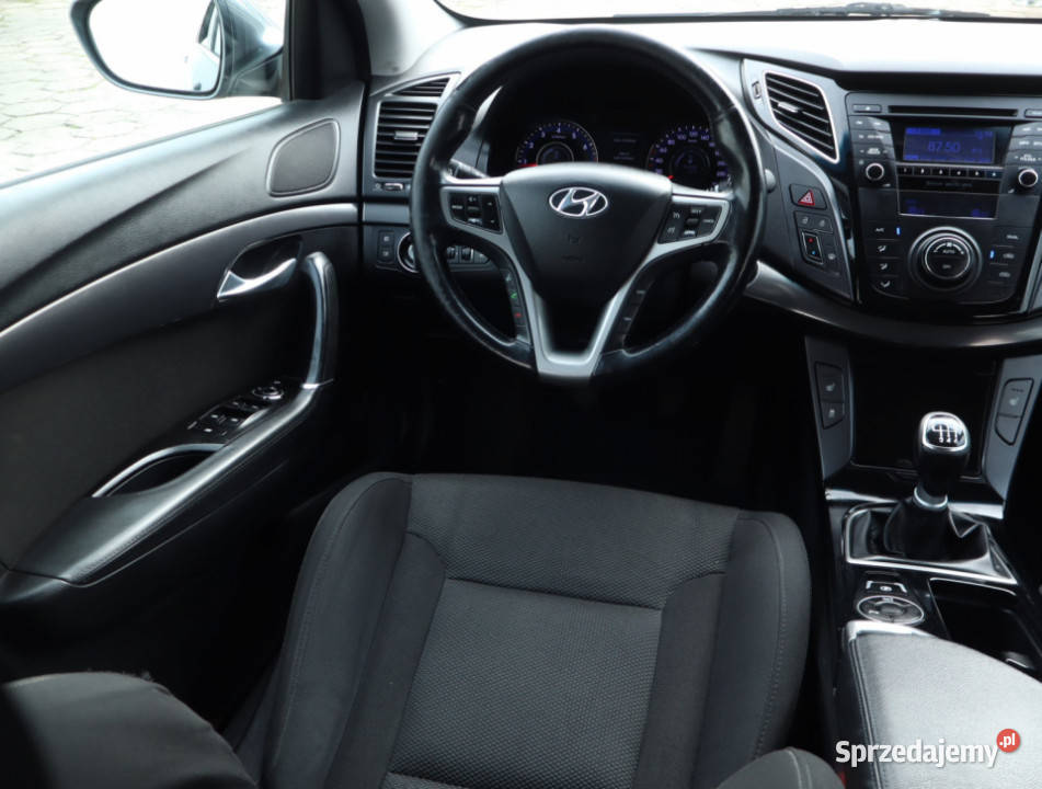 Hyundai i40 16 GDI kamera cofania łódzkie Łódź
