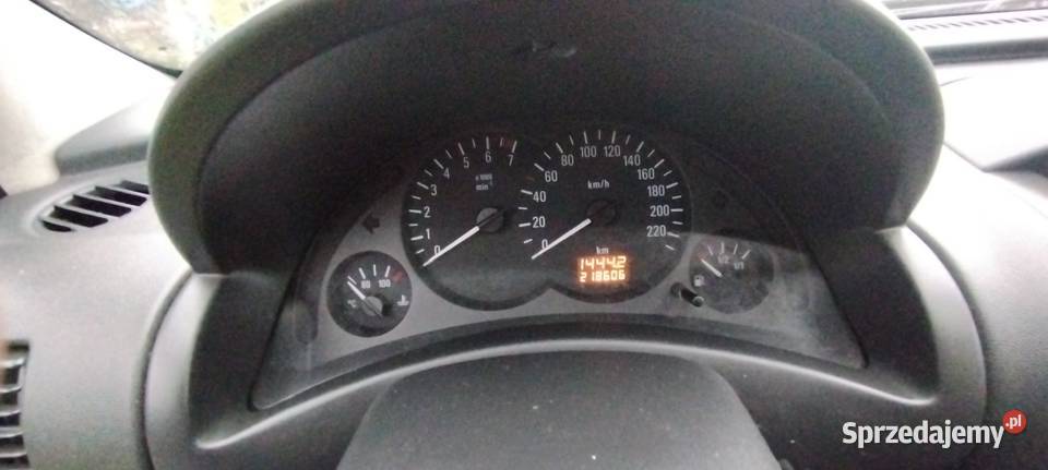 Opel Corsa C Bysina