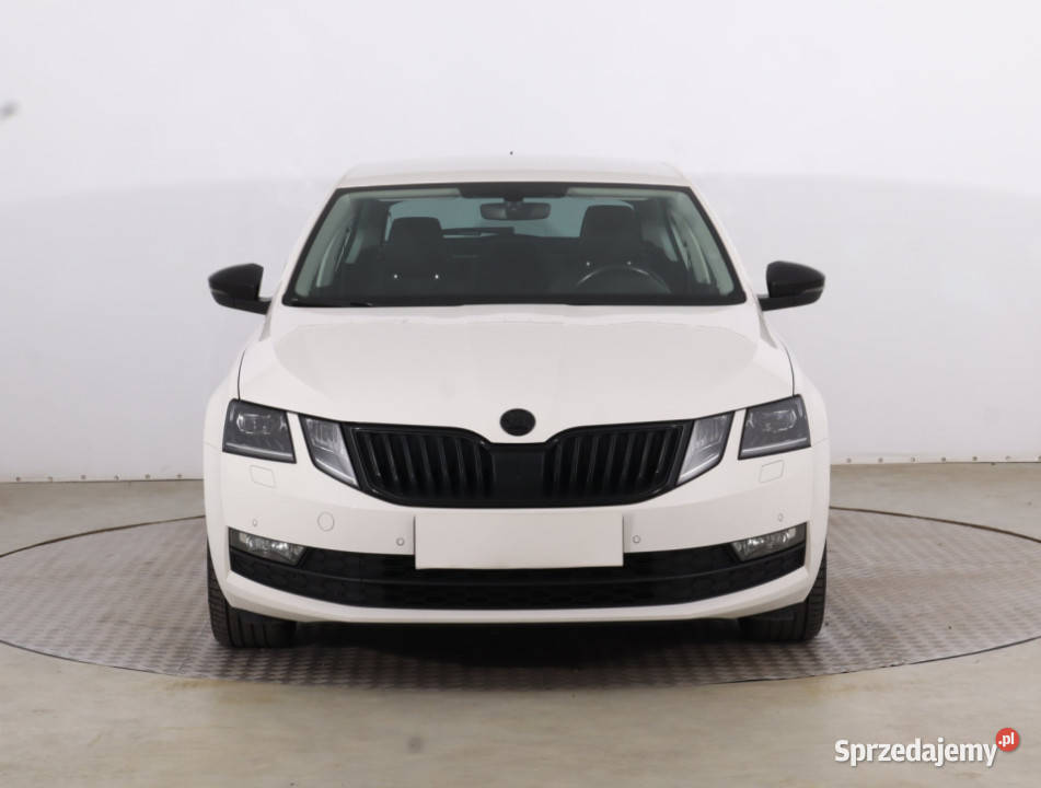 Skoda Octavia 15 TSI Piaseczno
