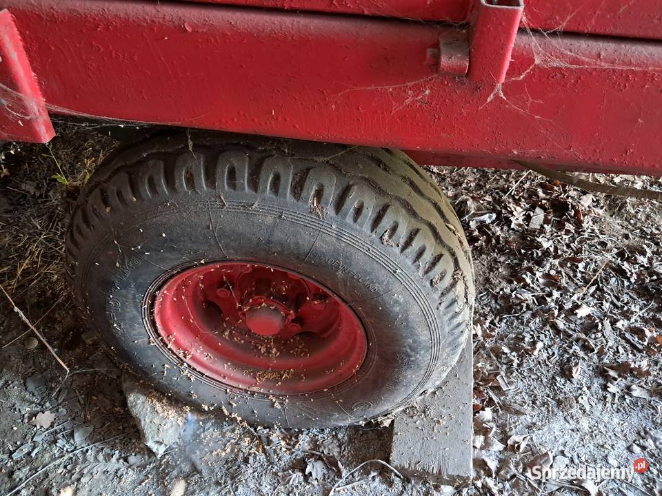 Rozrzutnik 1 osiowy 35 t Pozostałe łódzkie