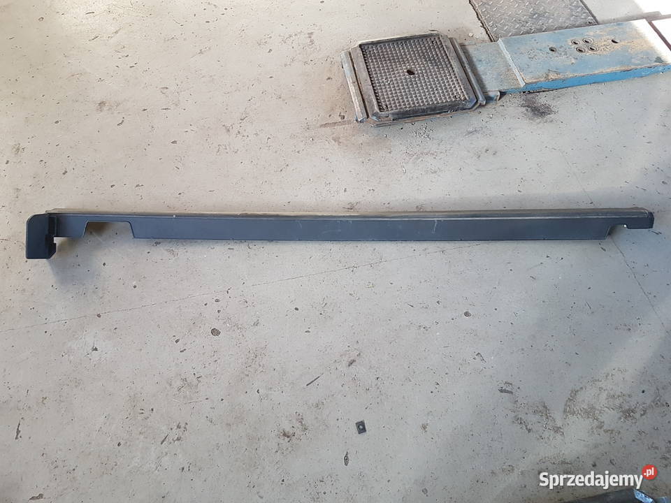 KIA SPORTAGE V 2022 2023 LISTWA PROGOWA PRAWA Turek sprzedam