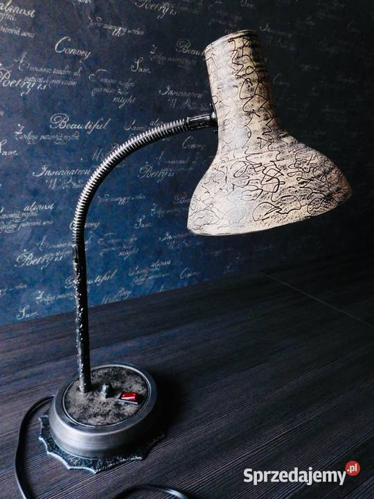 Lampa biurkowa PRL metamorfoza czarny Słupsk