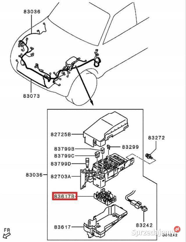 SKRZYNKA BEZPIECZNIKÓW MITSUBISHI PAJERO 0708