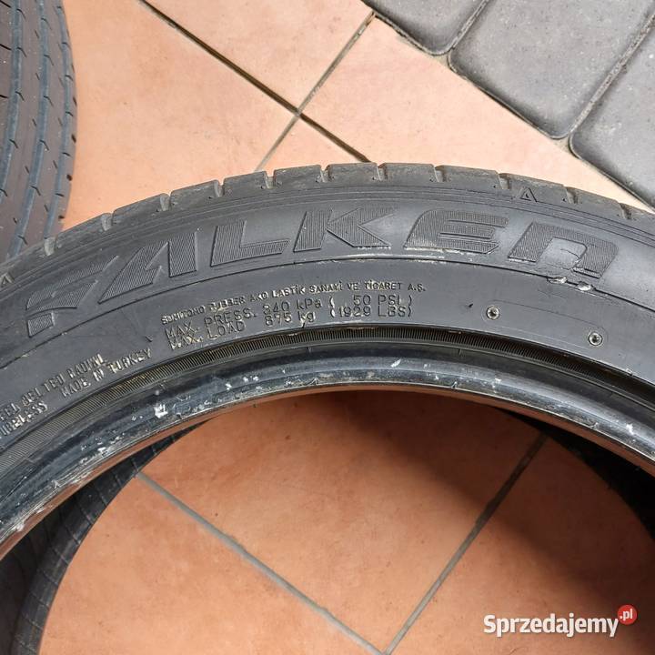 Falken Azenis FR510 SUV 23550R19 komplet Żyrzyn