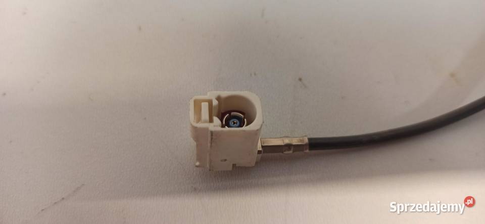MERCEDES VITO W447 WZMACNIACZ ANTENA A1729057400