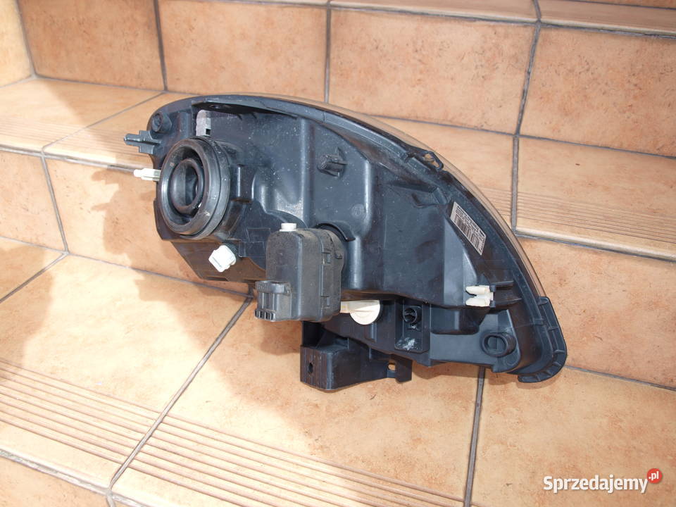 Renault Kangoo lampa lewa przód 2003 2008r Kalisz