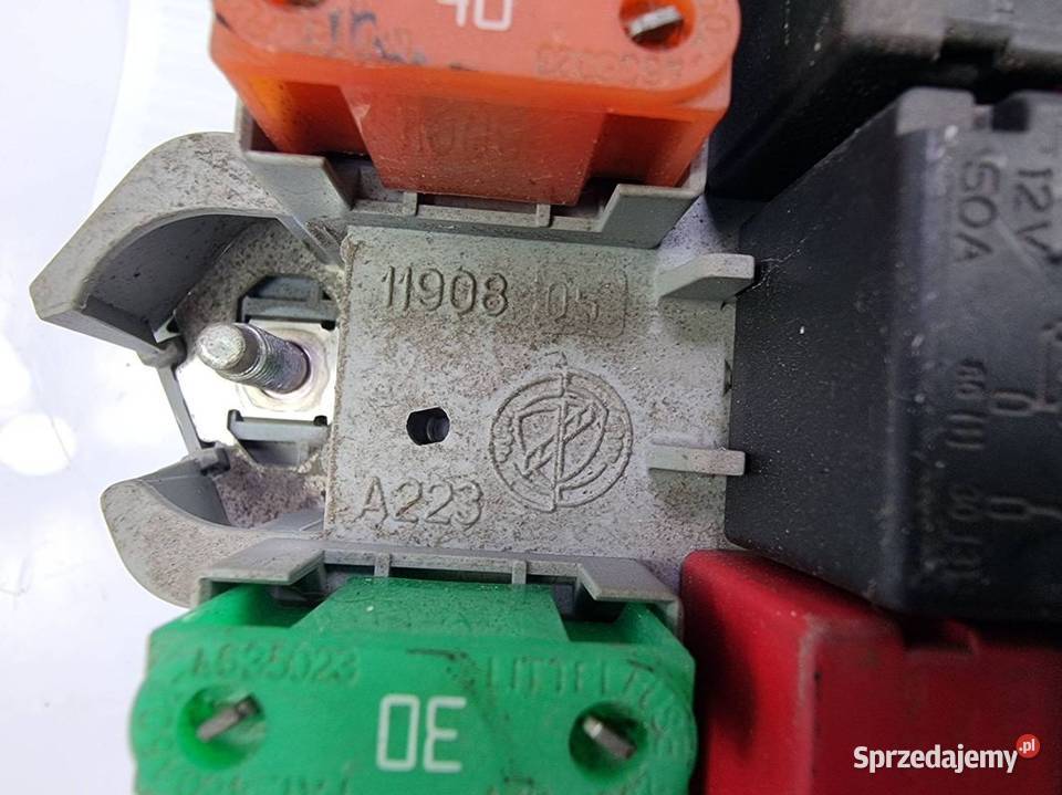 SKRZYNKA BEZPIECZNIKÓW FIAT BRAVO 51775686 Lipno