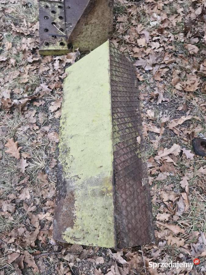 Obudowa pokrywa akumulatora ostrówek k162 ursus Barlinek sprzedam