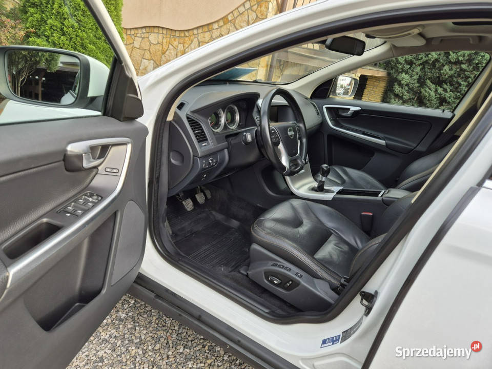 Volvo XC 60 20D 163 Summum Stan Perfekcyjny Org ASR (kontrola trakcji) Radom sprzedam