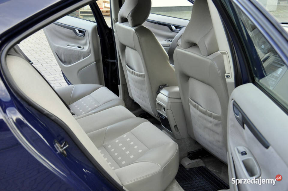 Volvo S60 24i 140 LPGMomentumAlufelgi I 20002010 komputer pokładowy Węgrów