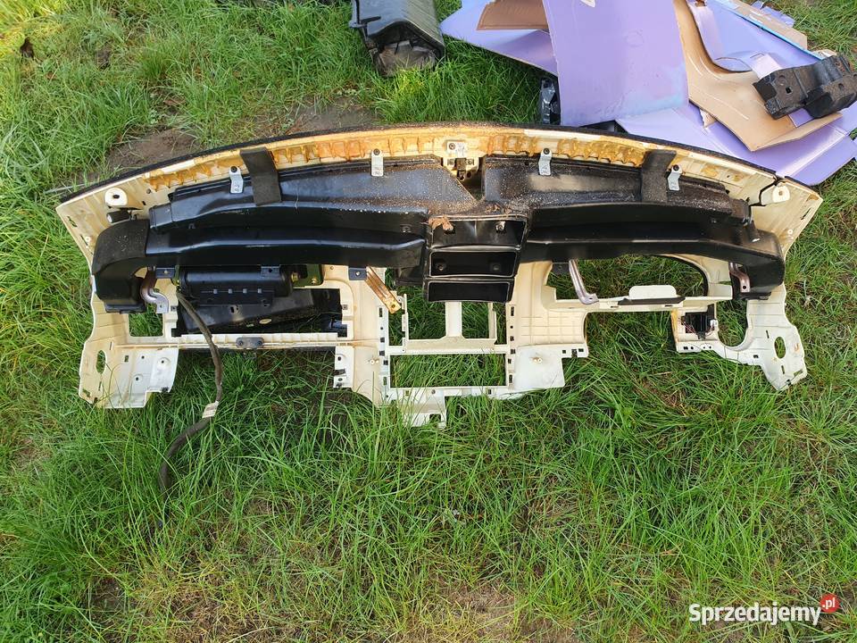 Deska rozdzielcza konsola air bag Kia Carnival I osobowe Deski rozdzielcze, konsole Kraków sprzedam