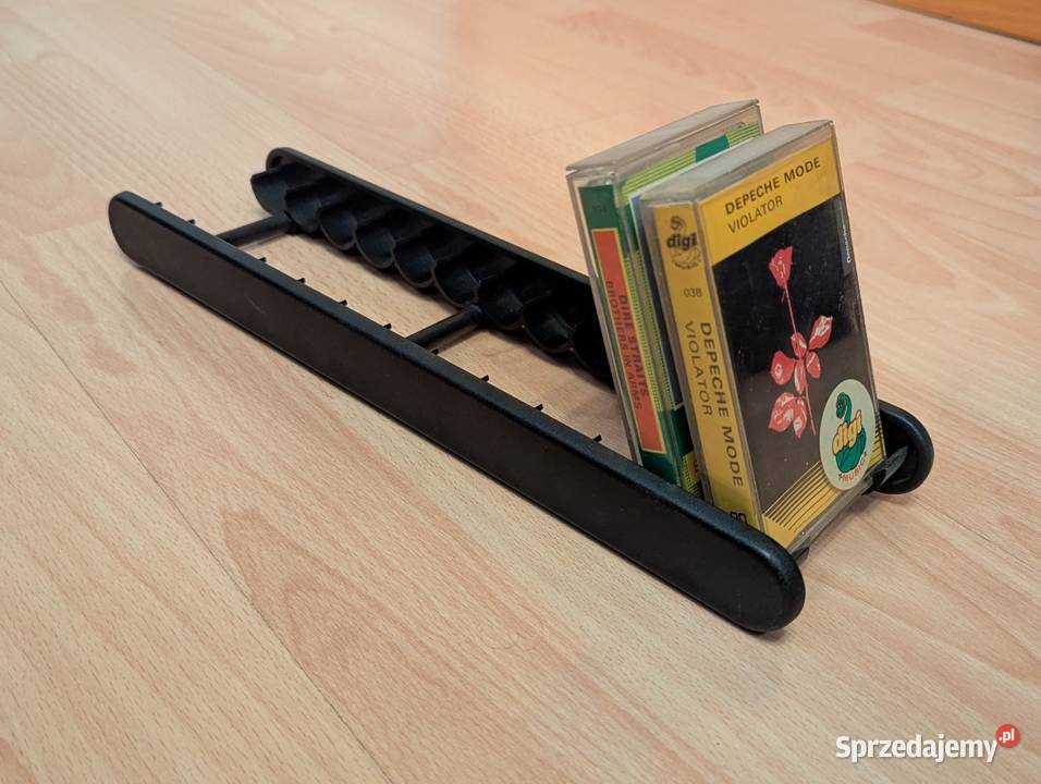 Stojak na 13 kaset magnetofonowych z tworzywa kaseta Gdynia
