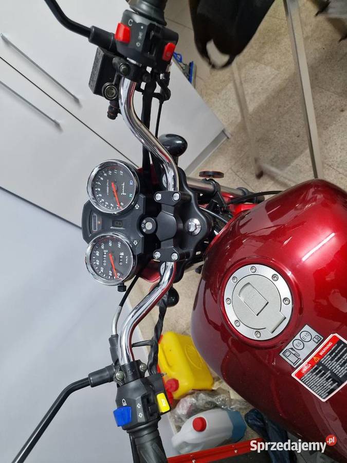 Idealny stan junak 121 turystyczny