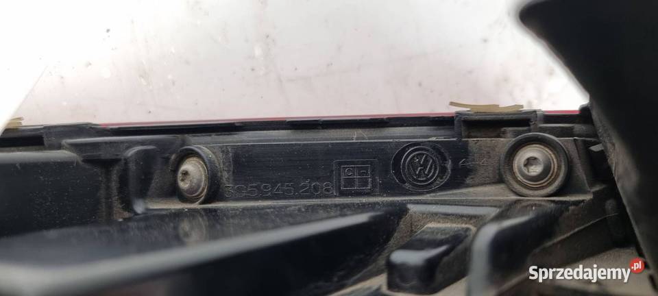 LAMPA LEWA TYŁ VOLKSWAGEN PASSAT B8 RLINE osobowe Lipno