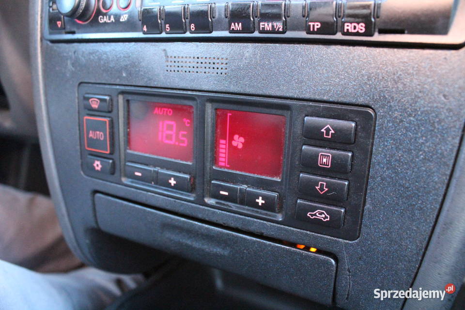 Audi A3 18 V5 benzyna 125 4 900 A3 Radlin