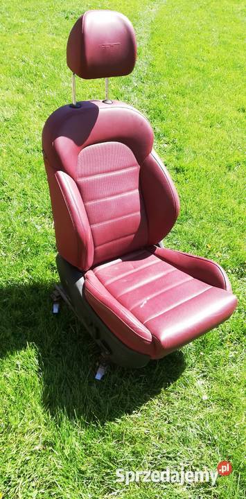 KIA STINGER GT FOTEL do garażu Rok produkcji 2019 Poświętne