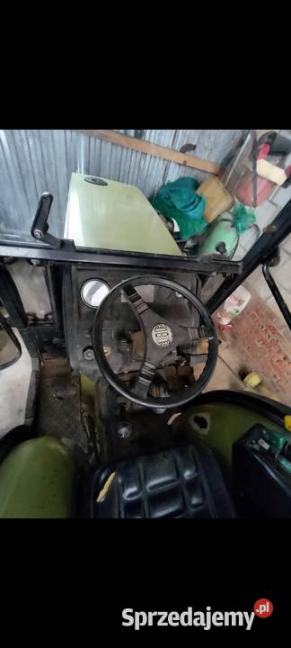 Ciągnik sadowniczy Hurliman 4x4 z kabiną pełzaki Annopol sprzedam