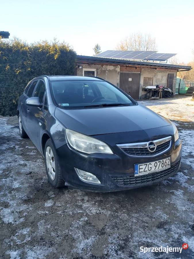 Opel Astra J Sports Tourer kombi 17 CDTI 2011 Opel Ozorków