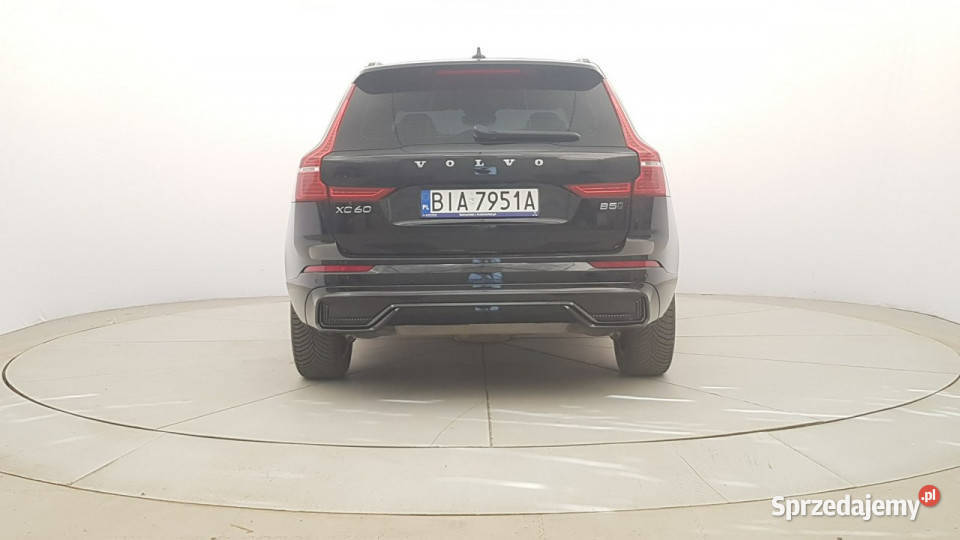 Volvo XC 60 B5 B AWD Plus Dark Z Polskiego Warszawa