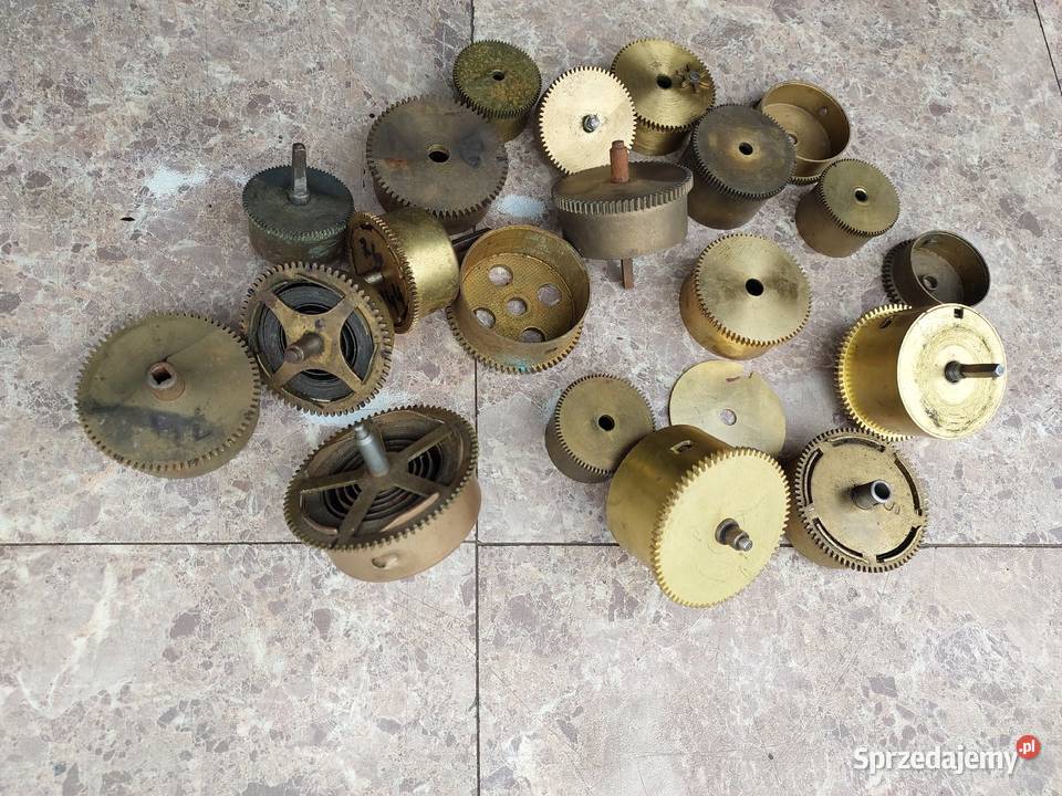 Zestaw 20 bębny mechanizmów starych zegarów pomorskie Tczew