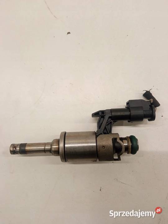 WTRYSKIWACZ 0261500354 04E906036Q 12 TSI Skoda sprzedam