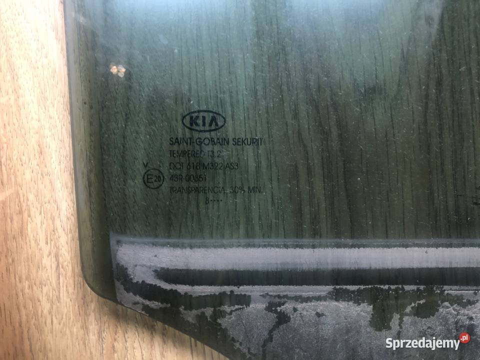 SZYBA BOCZNA DRZWI PRAWY TYŁ KIA SPORTAGE II 2 Boczne (drzwi) Józefin