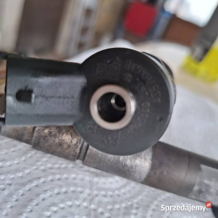 WTRYSKIWACZ OPEL 19 CDTI 120 Z19DT 0445110165 Wieluń
