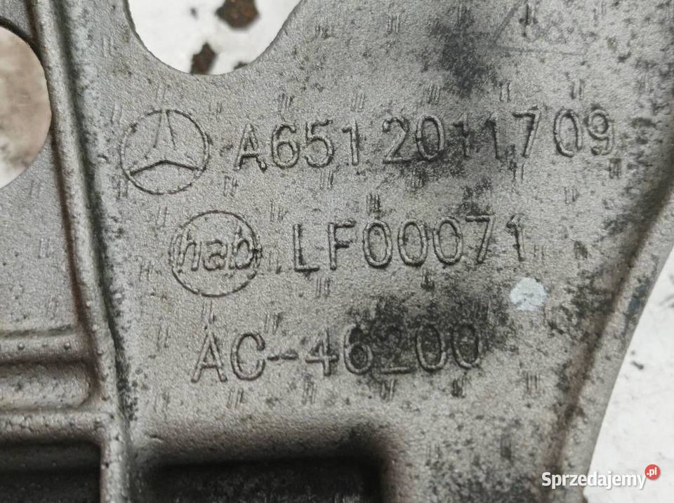 ŁAPA WSPORNIK A6512011709 18 CDI MercedesBenz Zawieszenie silnika świętokrzyskie
