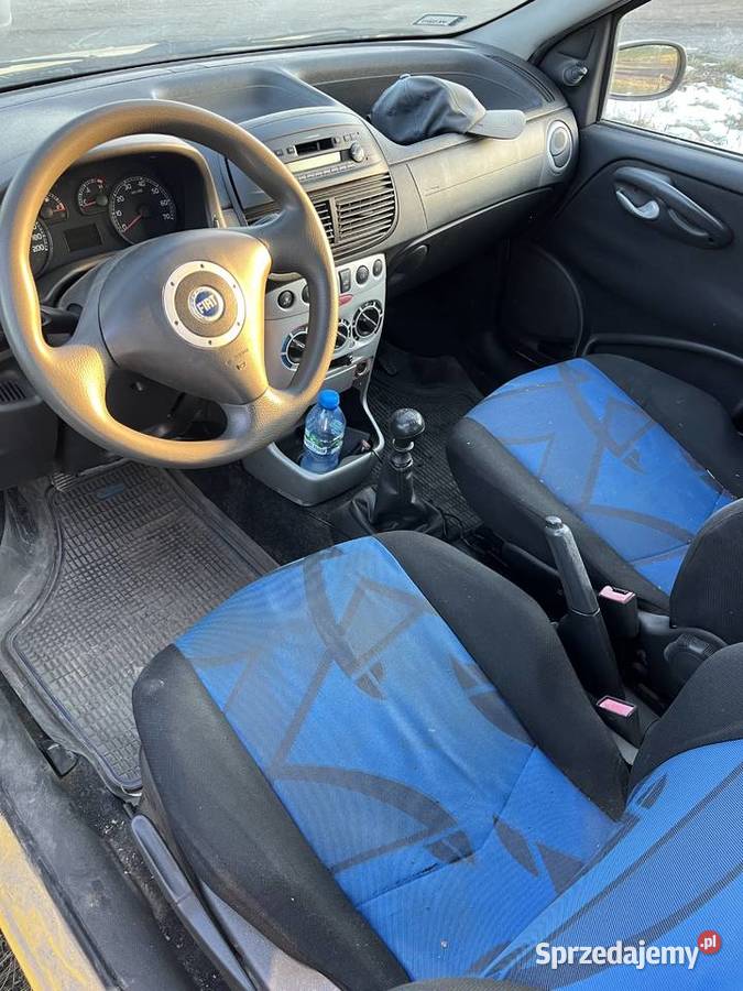 Fiat Punto 2 lift pakiet sporting 12 benzyna Rok produkcji 2003 Kalisz sprzedam