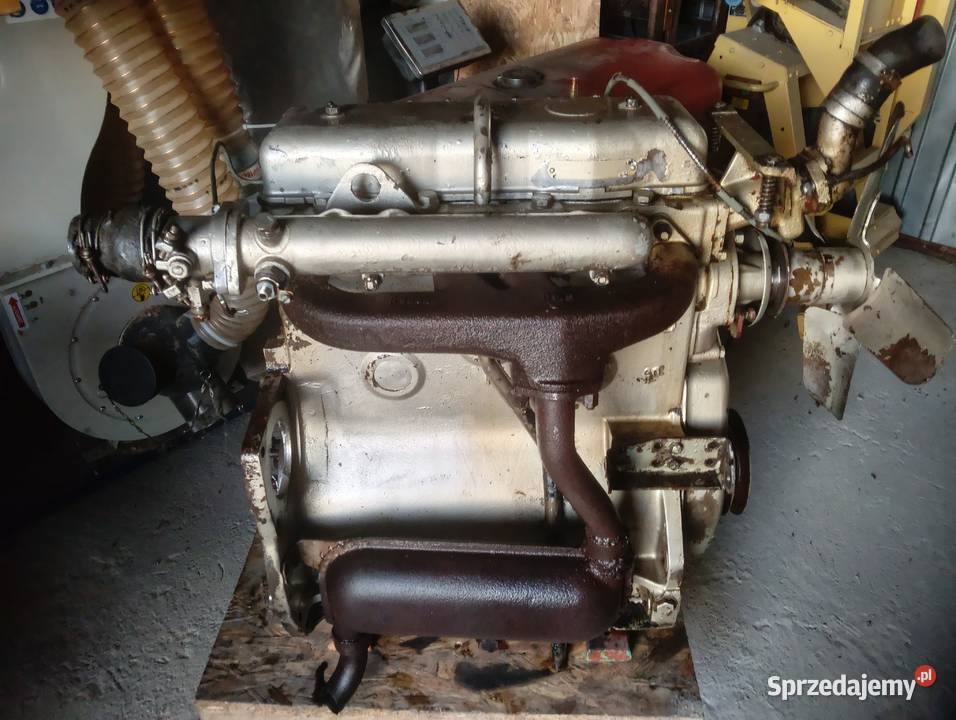 Massey Ferguson 35 silnik typ 23C Brzostówka