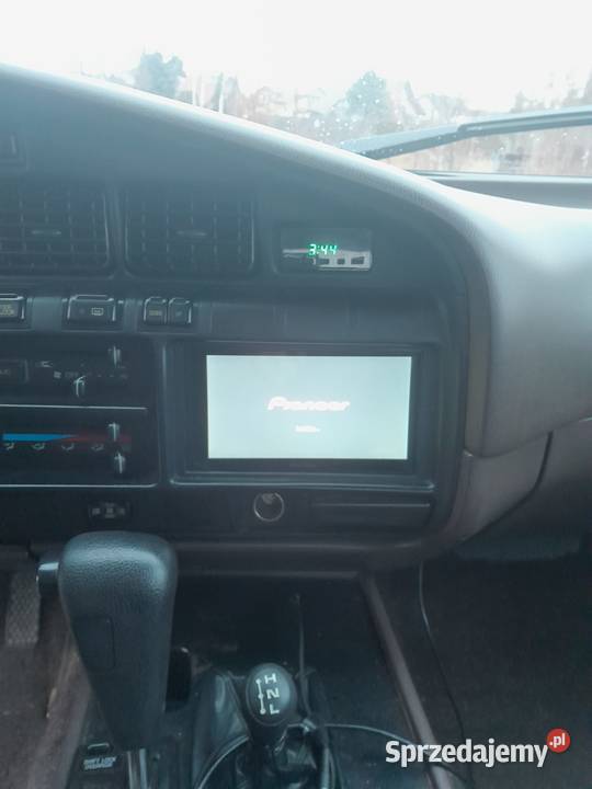 Toyota Land Cruiser 80 benzynalpg 40 1991r z USA 4/5 Sieradz