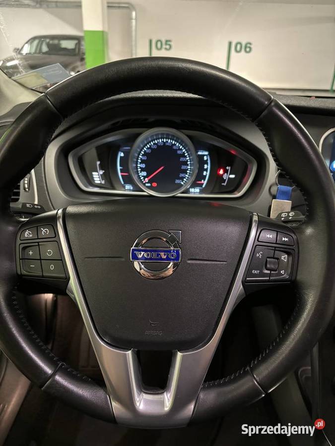 VOLVO V40 20 Diesel 120 oszczędny wygodny Gdańsk