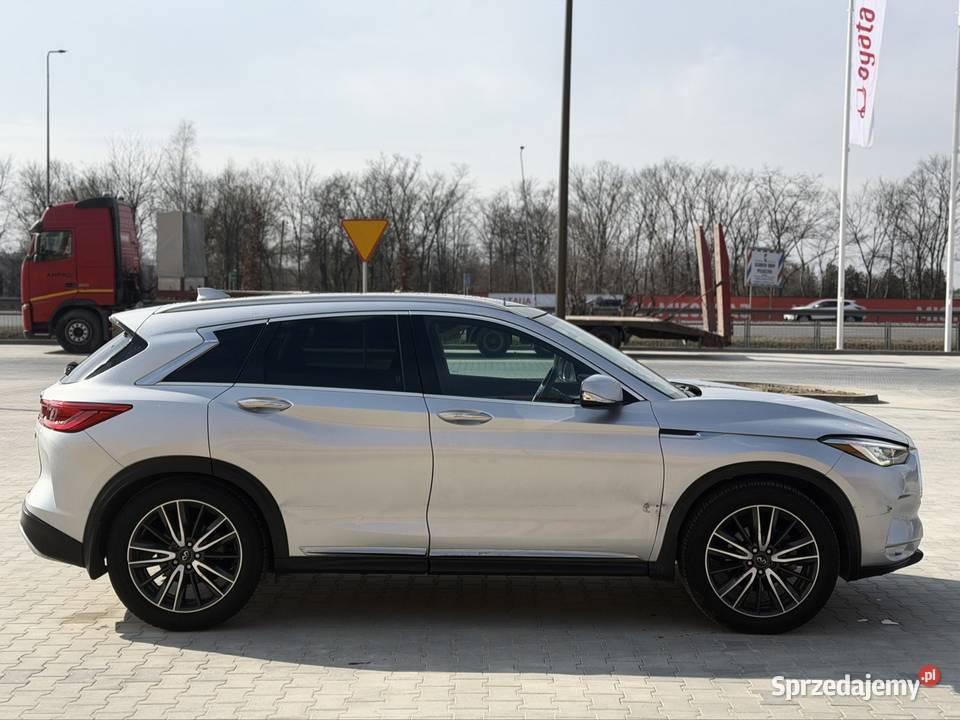 Infinity QX50 20 2019r światła przeciwmgielne Warszawa sprzedam