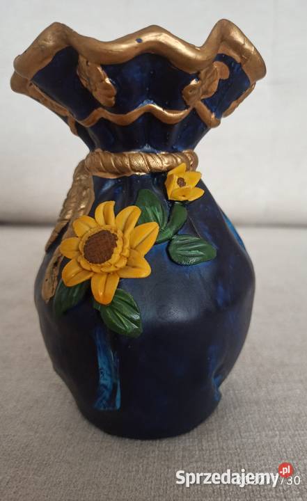 Ceramiczny granatowo złoty wazonik zdobiony Radzyń Podlaski