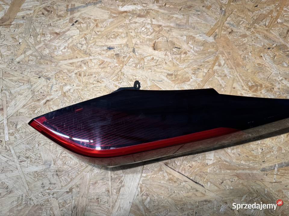 Lampa tył prawa rh Toyota chr chr II 2 osobowe Międzychód