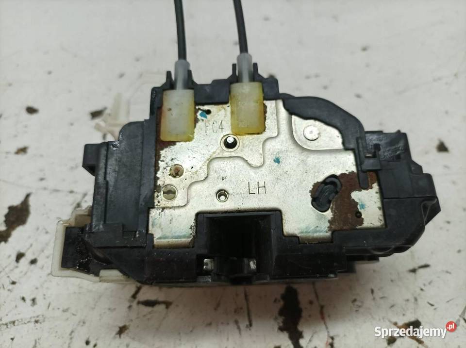 ZAMEK DRZWI LEWY PRZÓD EU 813103J010FD0 Hyundai