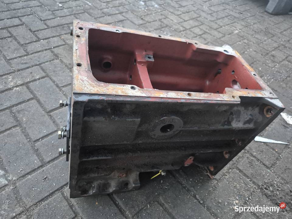 Obudowa Renault 7700098067 korpus skrzyni ceres Turek