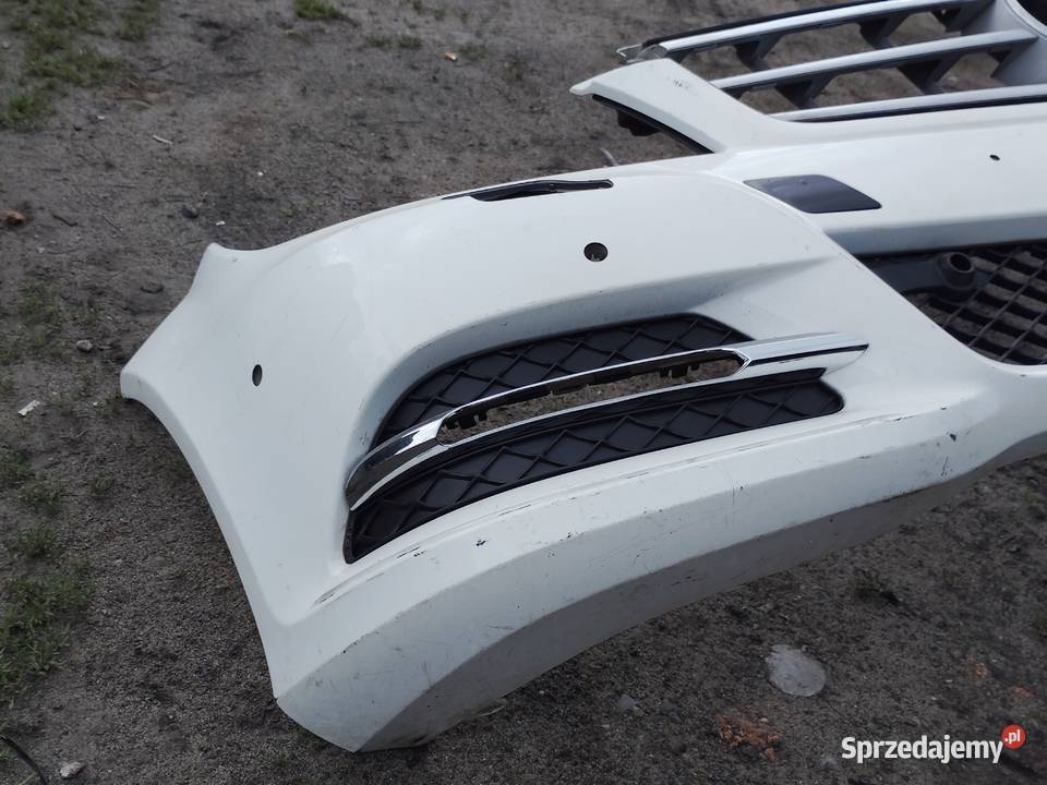 Zderzak przedni Mercedes W204 LIFT