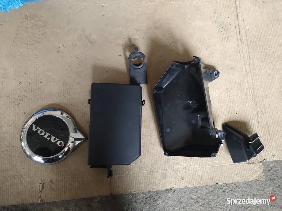 Volvo XC40 Recharge skrzynka bezpieczników Bolęcin