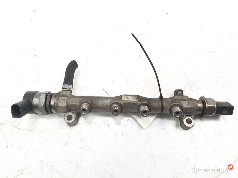 LISTWA WTRYSKOWA SKODA OCTAVIA III 04L089B